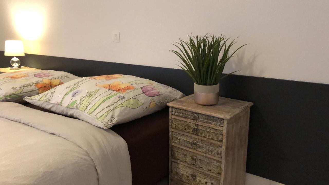 סאן לואיס Studios Near Lycee Jean Mermoz מראה חיצוני תמונה