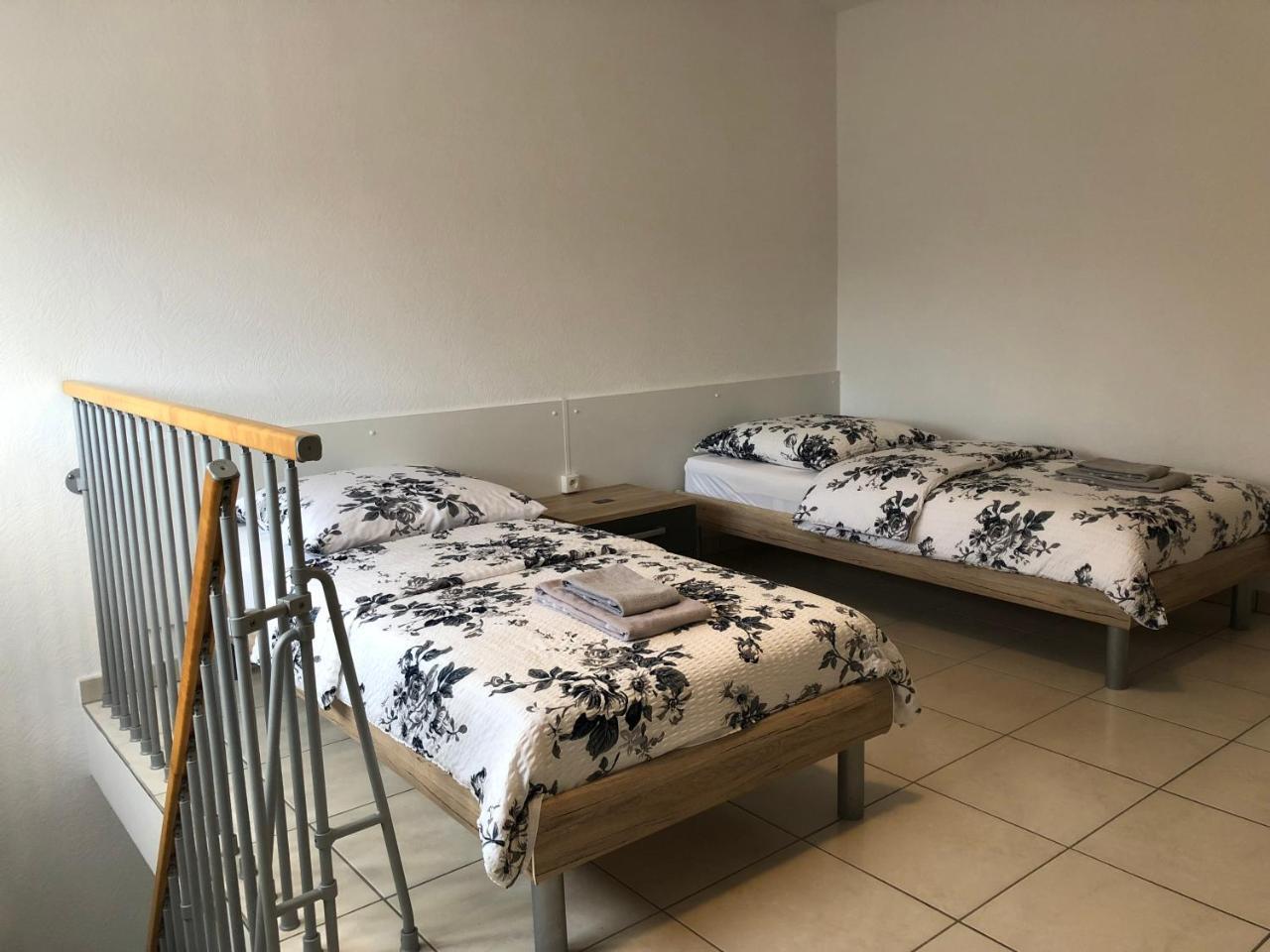 סאן לואיס Studios Near Lycee Jean Mermoz מראה חיצוני תמונה